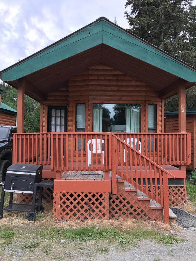 Gwin'S Lodge & Roadhouse Cooper Landing Exteriör bild